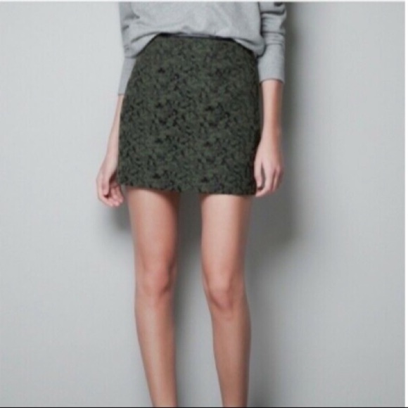 🦚ZARA🦚ELEGANT CAMO MINI VEGAN LEATHER TRIM🦚 - Picture 2 of 7